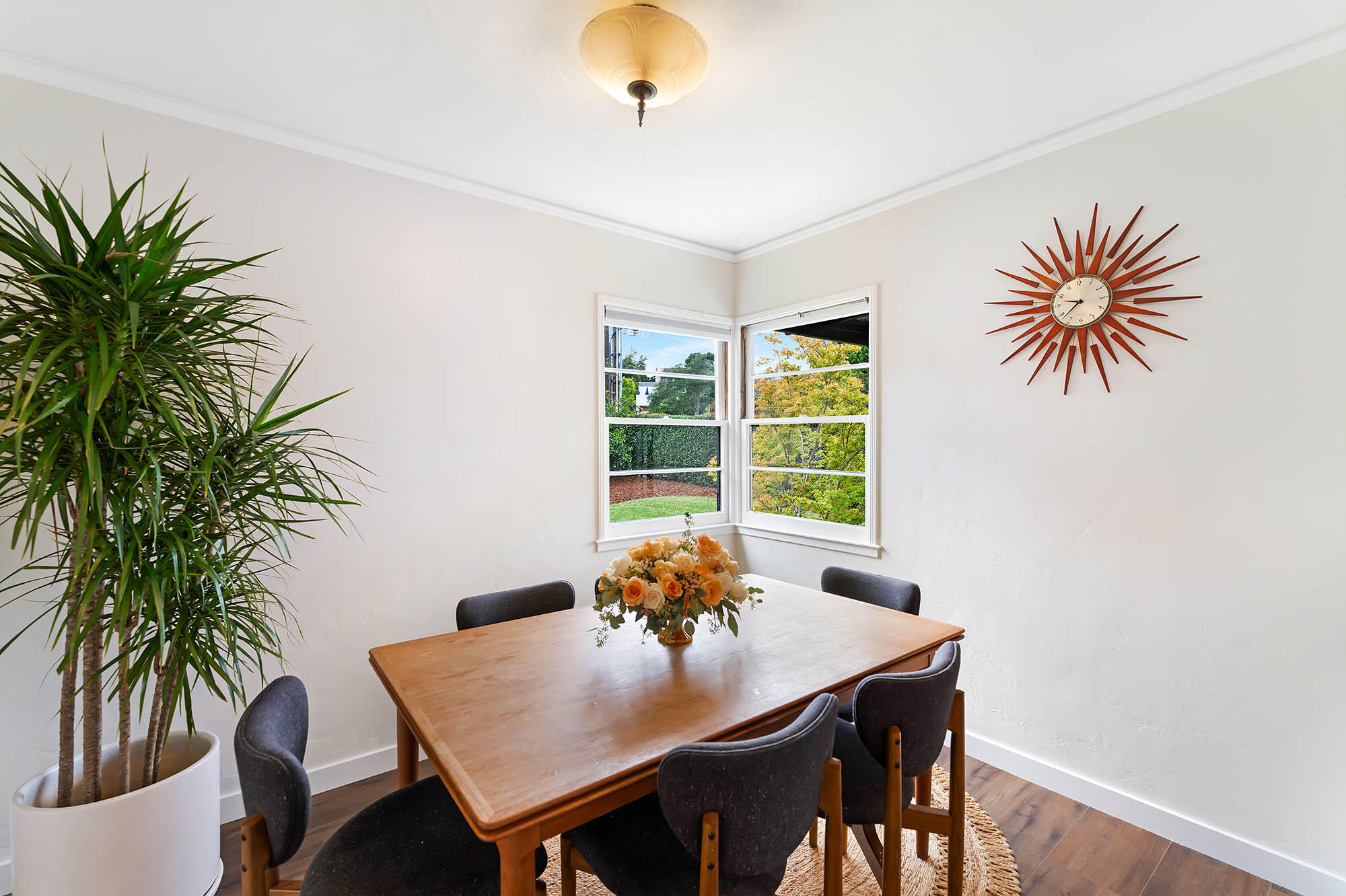 329 Arden Road Santa Barbara, CA 93105 - Photo 17 of 46 Dining - 329 Arden Road 93105