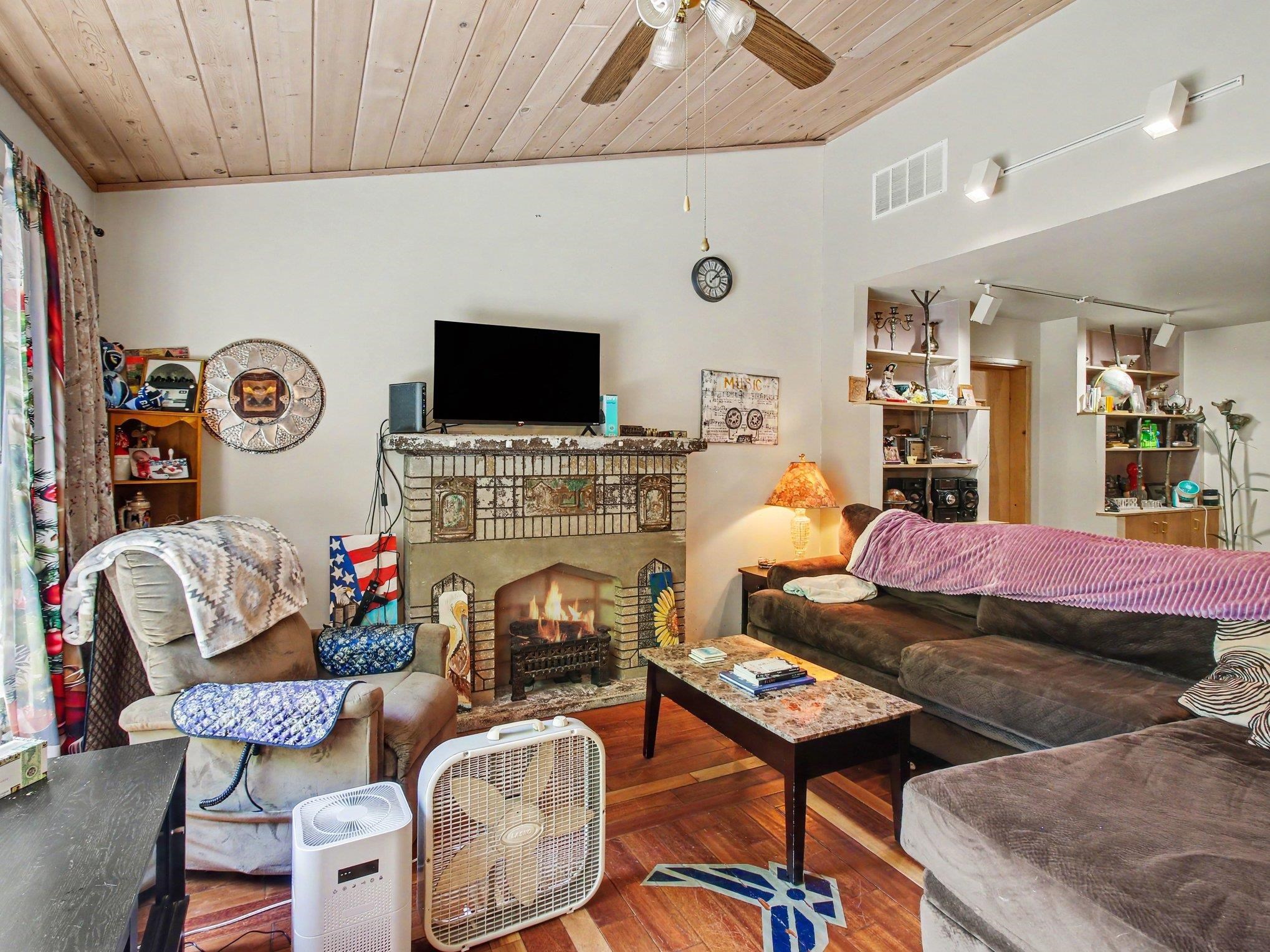 10212 East 48 Road Cadillac, MI 49601 - Photo 8 of 38