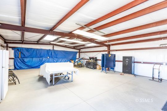 836 East Kendall Avenue Ridgecrest, CA 93555 - Photo 34 of 46