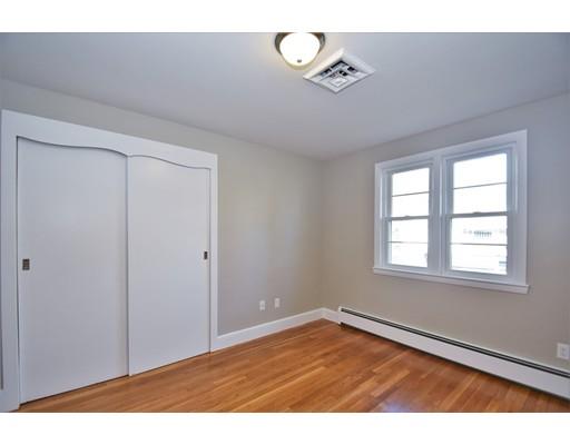 19 Greenview Road Stoneham, MA 02180 - Photo 9 of 16 Gallery Image 9