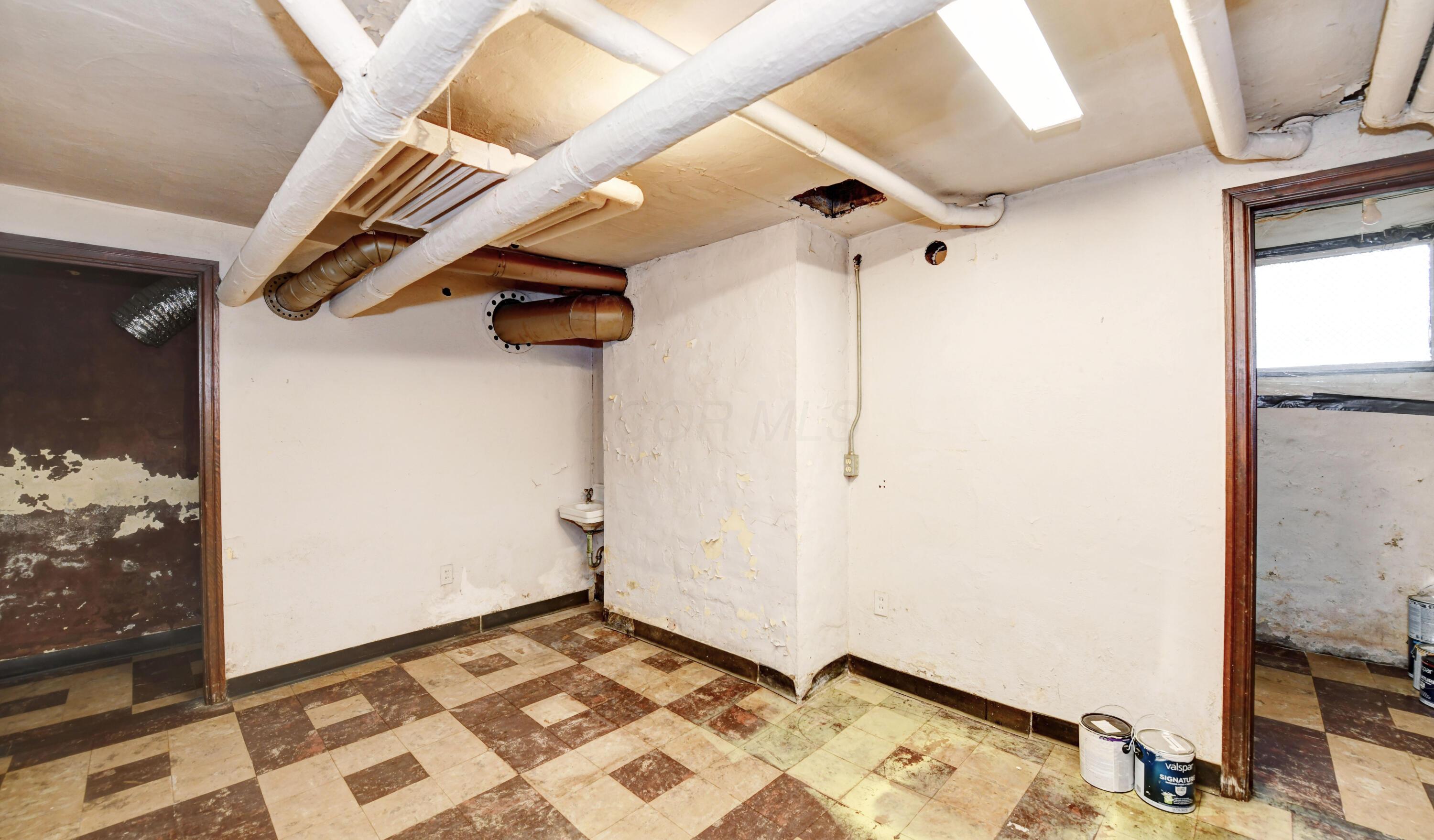 1298 Bryden Road Columbus, OH 43205 - Photo 59 of 72 Basement (2)