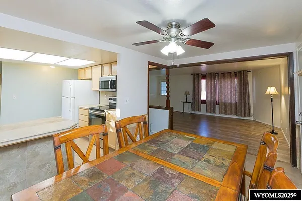 $300,000 | 902 Valley Street, Rock Springs, WY 82901