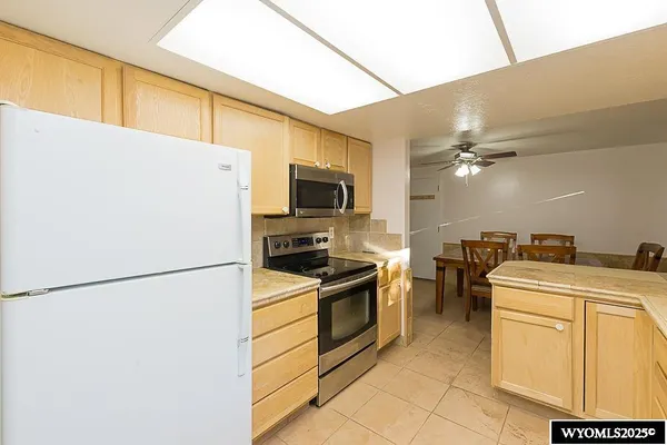 $300,000 | 902 Valley Street, Rock Springs, WY 82901