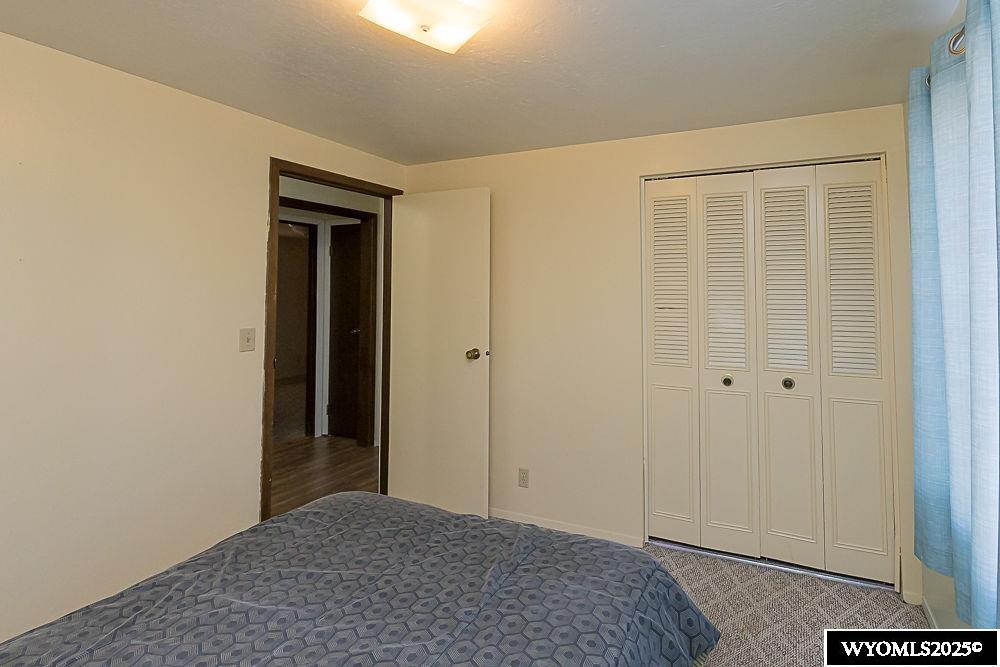 902 Valley Street Rock Springs, WY 82901 - Photo 20 of 43