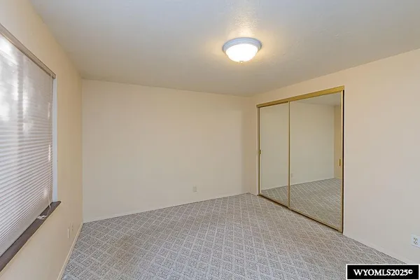 $300,000 | 902 Valley Street, Rock Springs, WY 82901