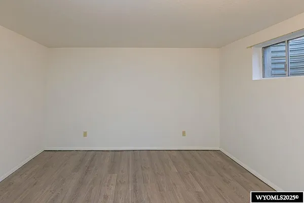 $300,000 | 902 Valley Street, Rock Springs, WY 82901