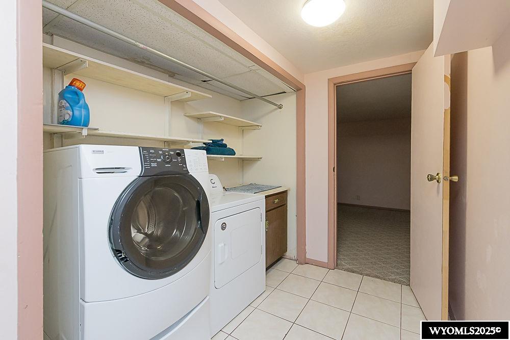 902 Valley Street Rock Springs, WY 82901 - Photo 41 of 43