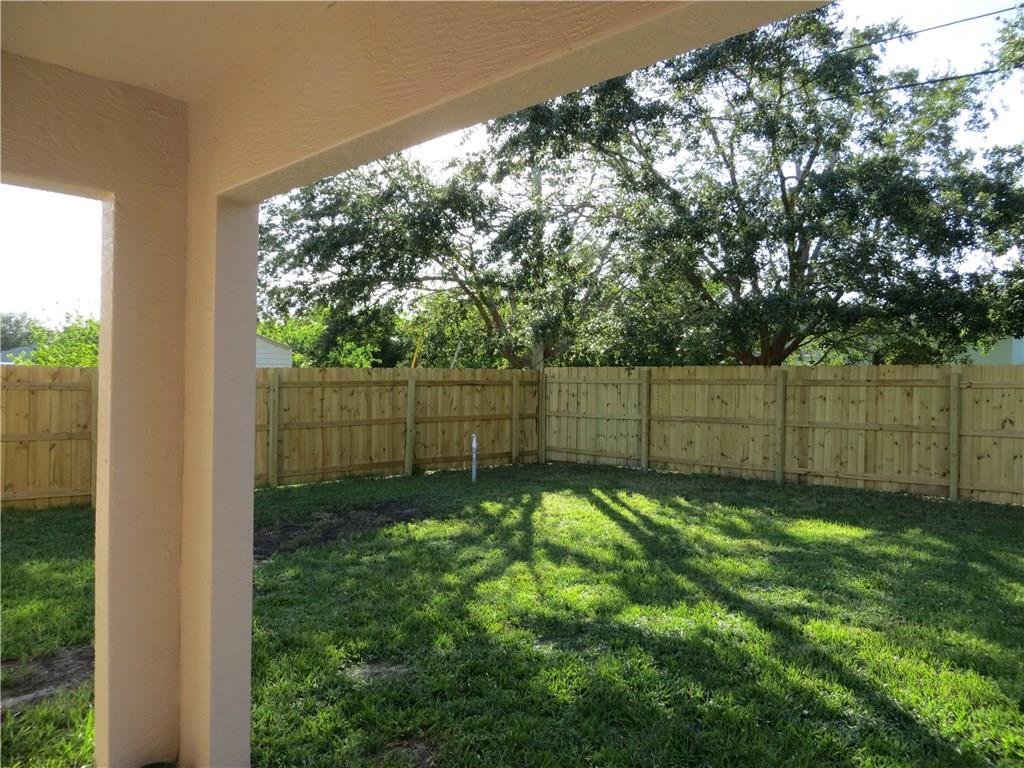 387 Southwest Ridgecrest Drive Port St. Lucie, FL 34953 - Photo 24 of 34 Gallery Image 24