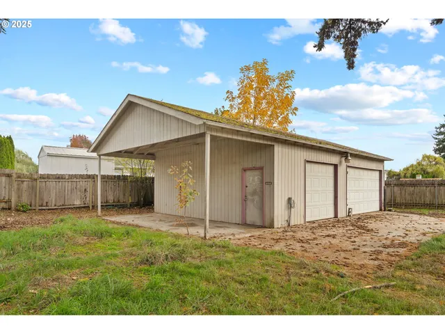 $449,900 | 7407 Northeast 147th Avenue, Vancouver, WA 98682