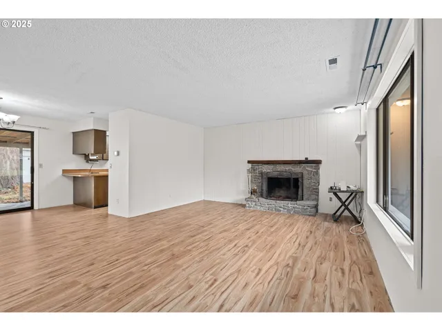 $449,900 | 7407 Northeast 147th Avenue, Vancouver, WA 98682