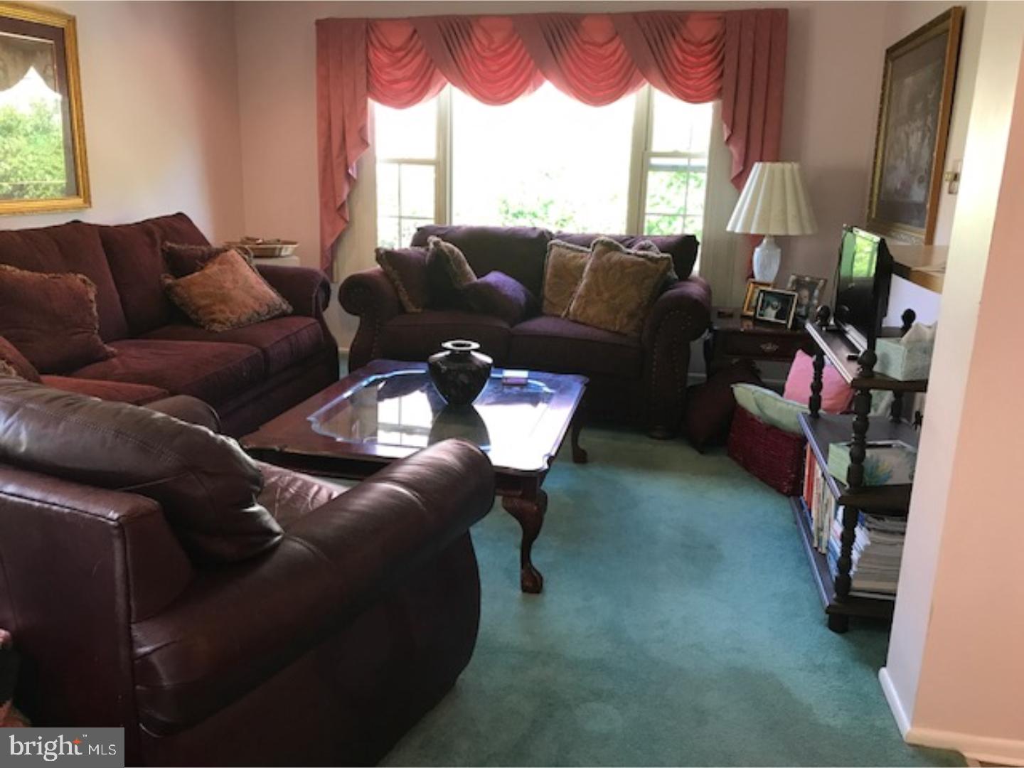 1725 Rachael Street, Unit B Philadelphia, PA 19115 - Photo 2 of 8 Living Room