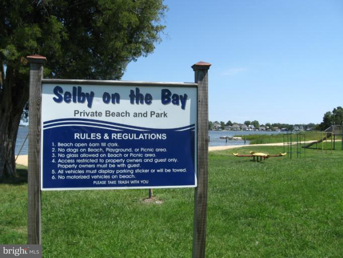 876 Hillside Avenue Edgewater, MD 21037 - Photo 16 of 20 Community Park and Beach