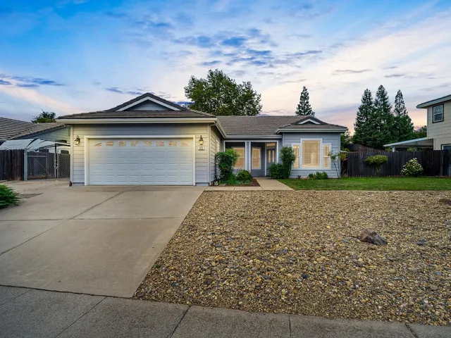 $445,000 | 335 Edgebrook Drive, Ione, CA 95640