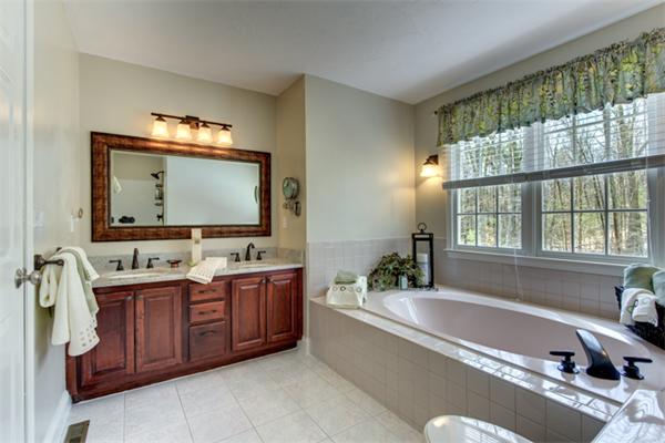 662 Liberty Square Road Boxborough, MA 01719 - Photo 19 of 29 Gallery Image 19