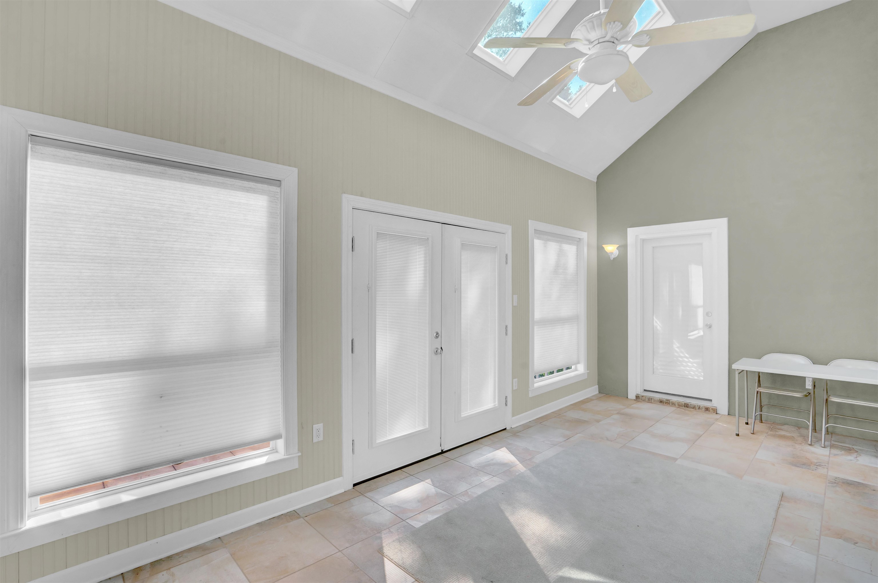 111 Beaver Dam Road Fairhope, AL 36532 - Photo 25 of 51 Sunroom with Shades