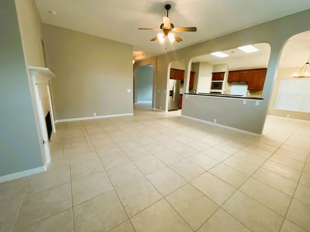 $2,395 | 19806 Shavon Springs Drive, Spring, TX 77388