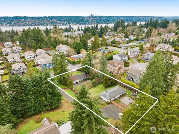 $1,999,000 | 8036-8038 116th Avenue Southeast, Newcastle, WA 98056