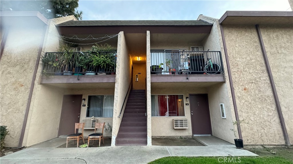 801 South Lyon St Unit 73