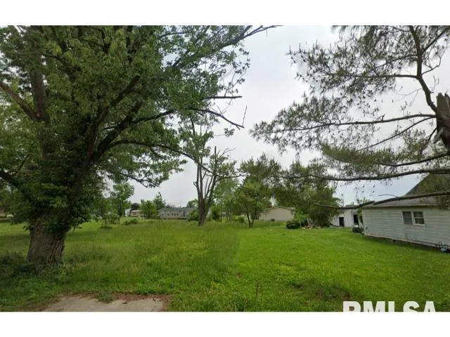 $3,000 | 1302 South Rotan Street, Salem, IL 62881