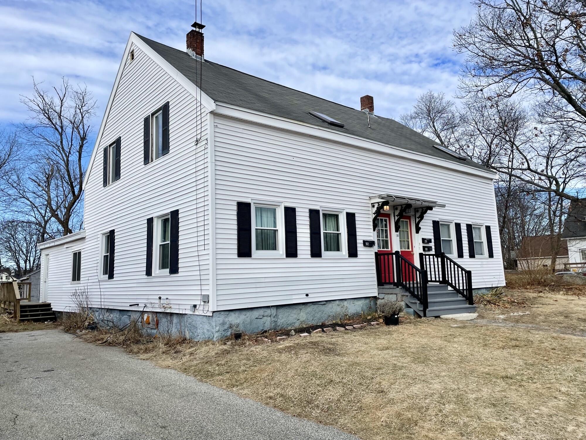 138 Summer Street Biddeford, ME 04005 - Photo 3 of 27 Image (41)