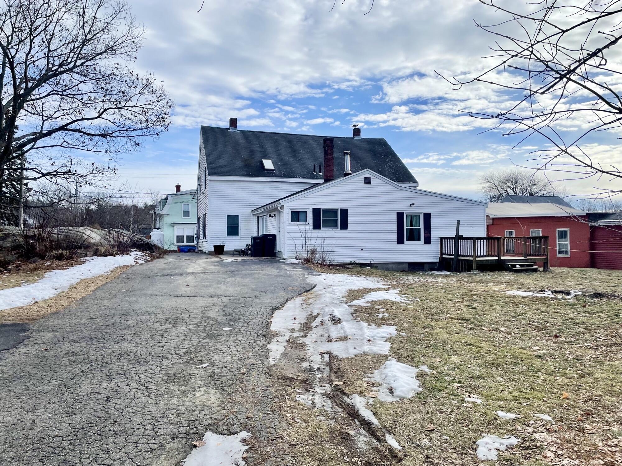 138 Summer Street Biddeford, ME 04005 - Photo 5 of 27 Image (43)