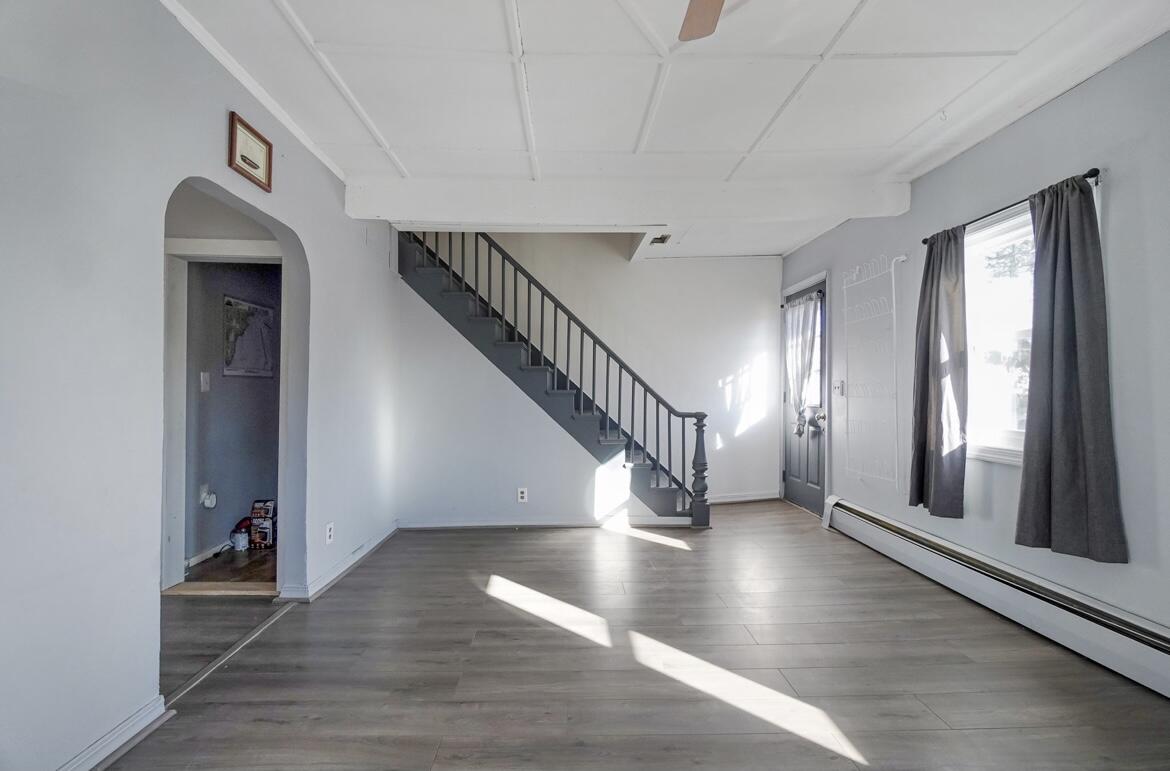 138 Summer Street Biddeford, ME 04005 - Photo 6 of 27 Image (1)