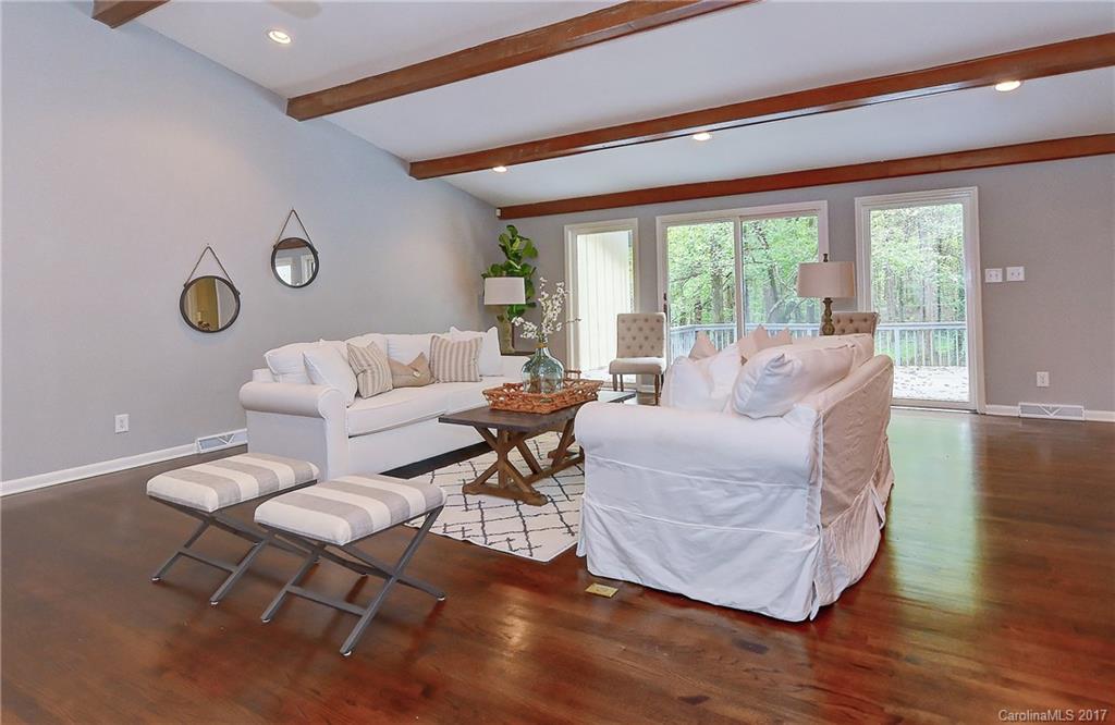 533 Harrogate Road Matthews, NC 28105 - Photo 3 of 23 Gallery Image 3
