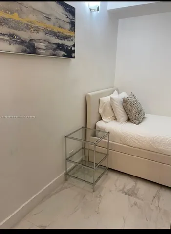 $15,000 | 2301 Collins Avenue, Unit 1503, Miami Beach, FL 33139