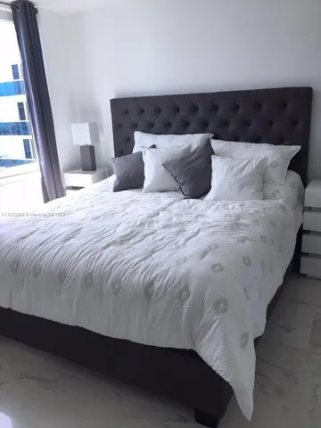 $15,000 | 2301 Collins Avenue, Unit 1503, Miami Beach, FL 33139