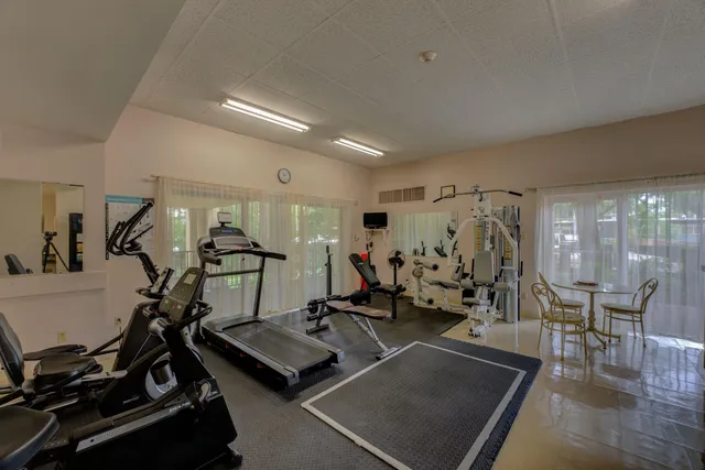 $114,900 | 475 North Highland Street, Unit 10J, Memphis, TN 38122