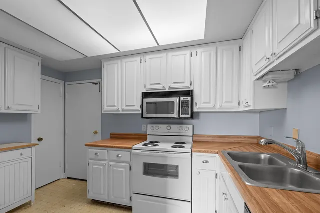 $114,900 | 475 North Highland Street, Unit 10J, Memphis, TN 38122