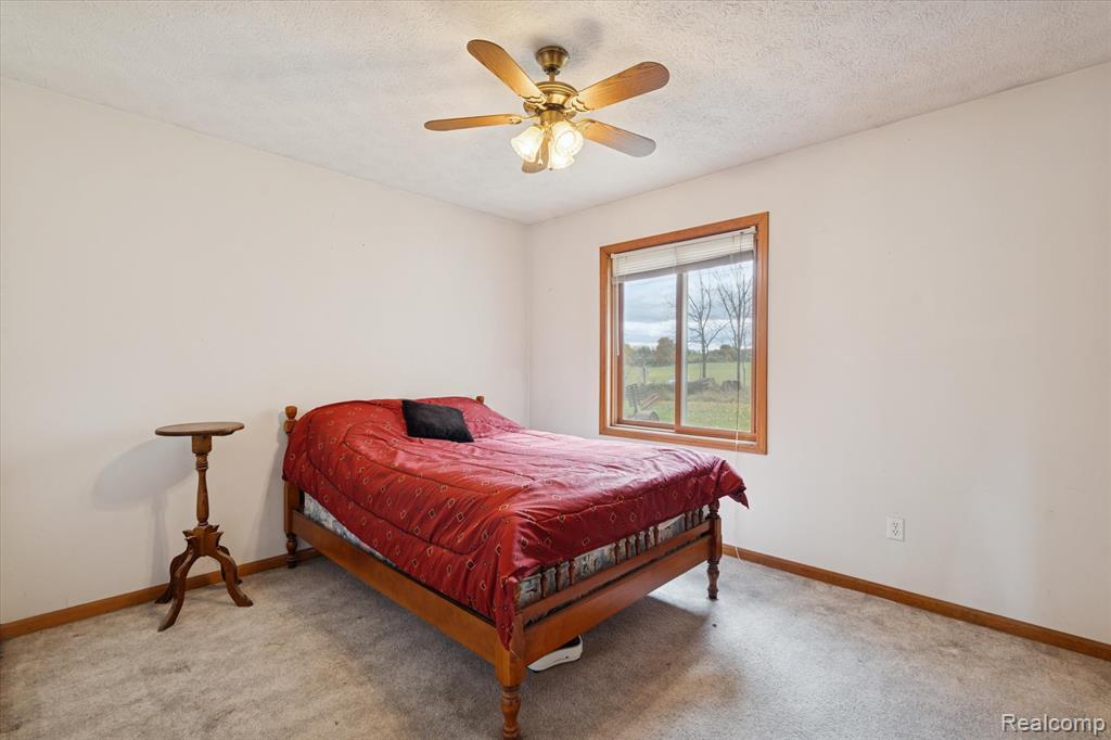 5920 West Coon Lake Road Howell, MI 48843 - Photo 18 of 61 Gallery Image 18