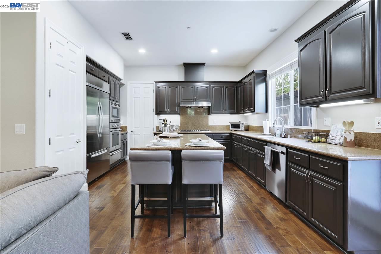 4899 Landmark Way Dublin, CA 94568 - Photo 11 of 40