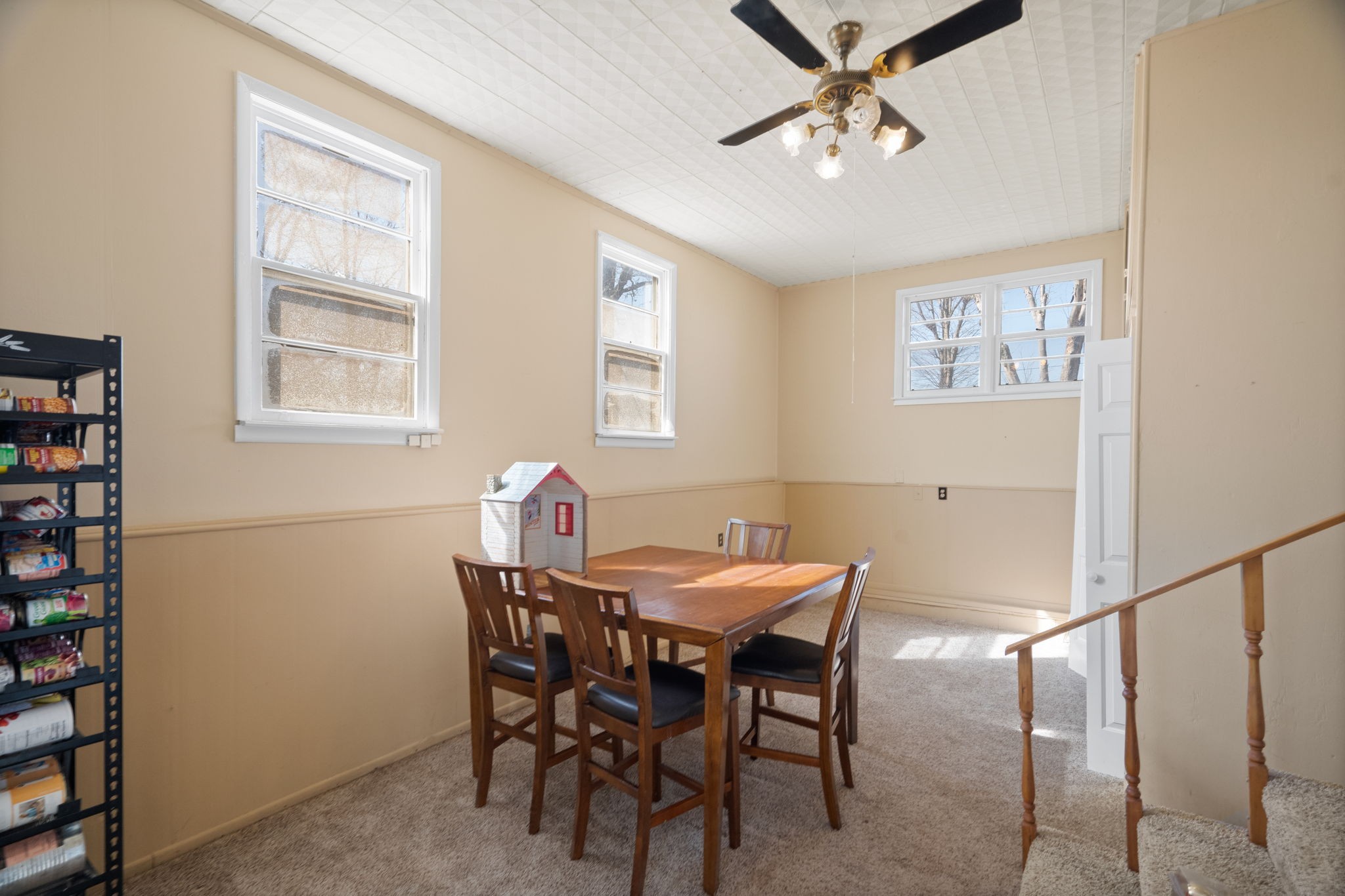 5915 Keysburg Road Adams, TN 37010 - Photo 8 of 26 a dining room with furniture and window