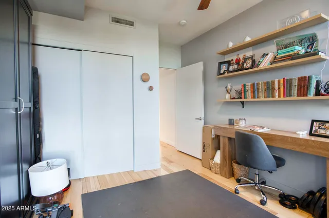 $3,975 | 208 West Portland Street, Unit 460, Phoenix, AZ 85003