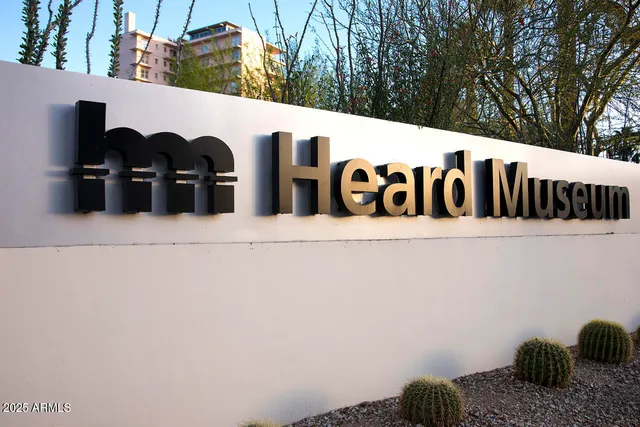 $3,975 | 208 West Portland Street, Unit 460, Phoenix, AZ 85003