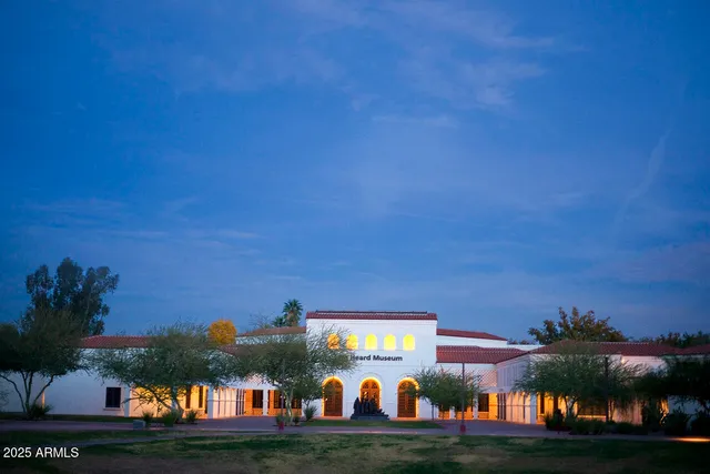 $3,975 | 208 West Portland Street, Unit 460, Phoenix, AZ 85003