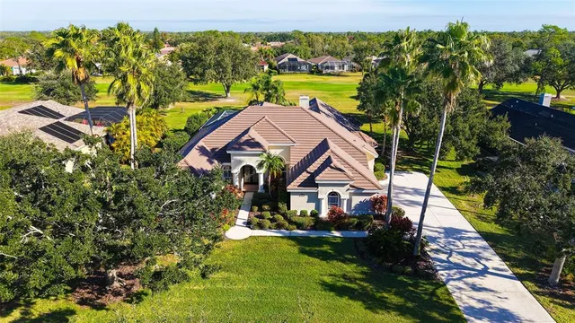 $1,090,000 | 10084 Cherry Hills Ave Circle, Bradenton, FL 34202