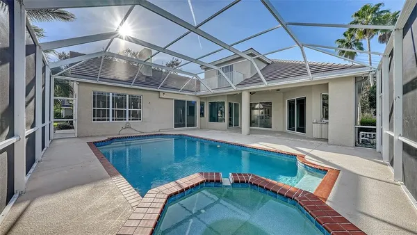 $999,000 | 10084 Cherry Hills Ave Circle, Bradenton, FL 34202