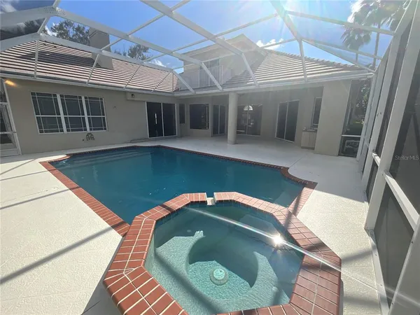 $999,000 | 10084 Cherry Hills Ave Circle, Bradenton, FL 34202