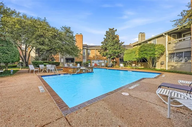 $1,200 | 1104 Riverchase Lane, Unit 203, Arlington, TX 76011