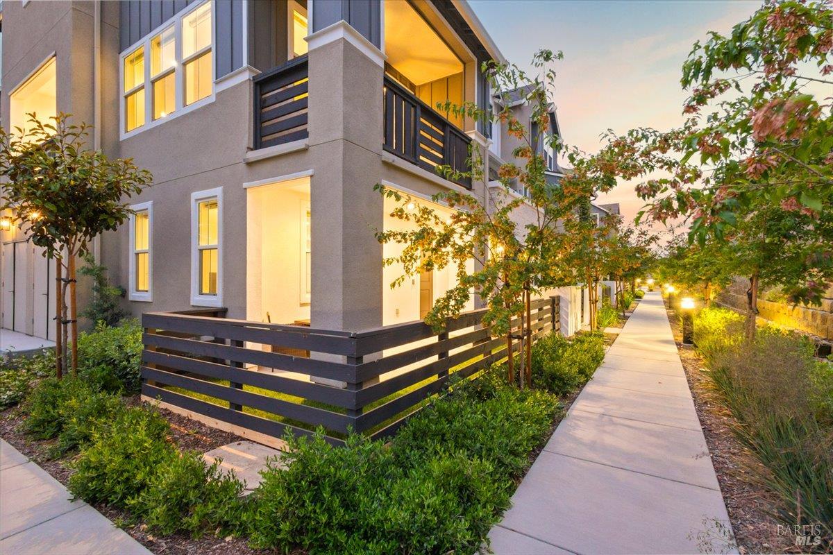 649 Semillon Lane Santa Rosa, CA 95403 - Photo 35 of 38