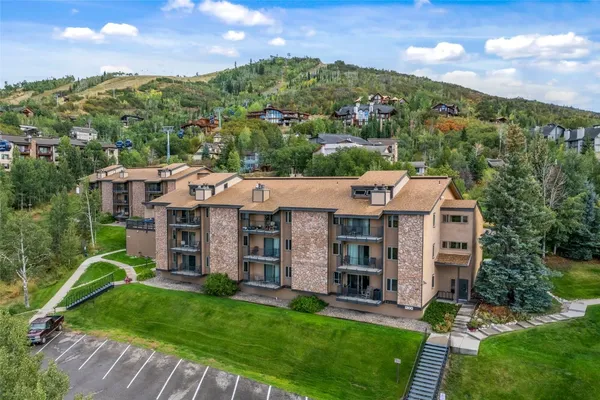 $850,000 | 2350 Ski Trail Lane, Unit 235, Steamboat Springs, CO 80487
