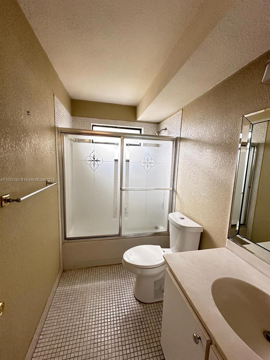 8050 West McNab Road, Unit 224 Tamarac, FL 33321 - Photo 21 of 25 Gallery Image 21