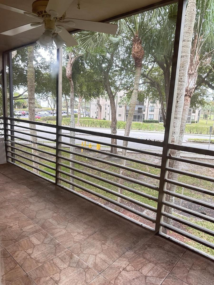 8050 West McNab Road, Unit 224 Tamarac, FL 33321 - Photo 4 of 25 Gallery Image 4