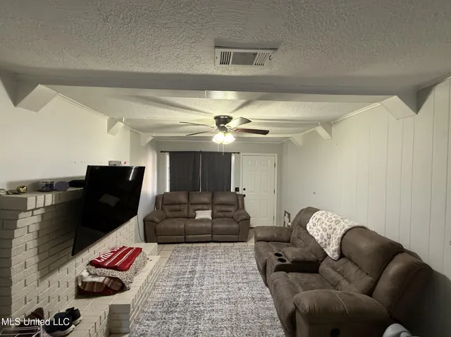 $120,000 | 22 County Road 253, Louin, MS 39338