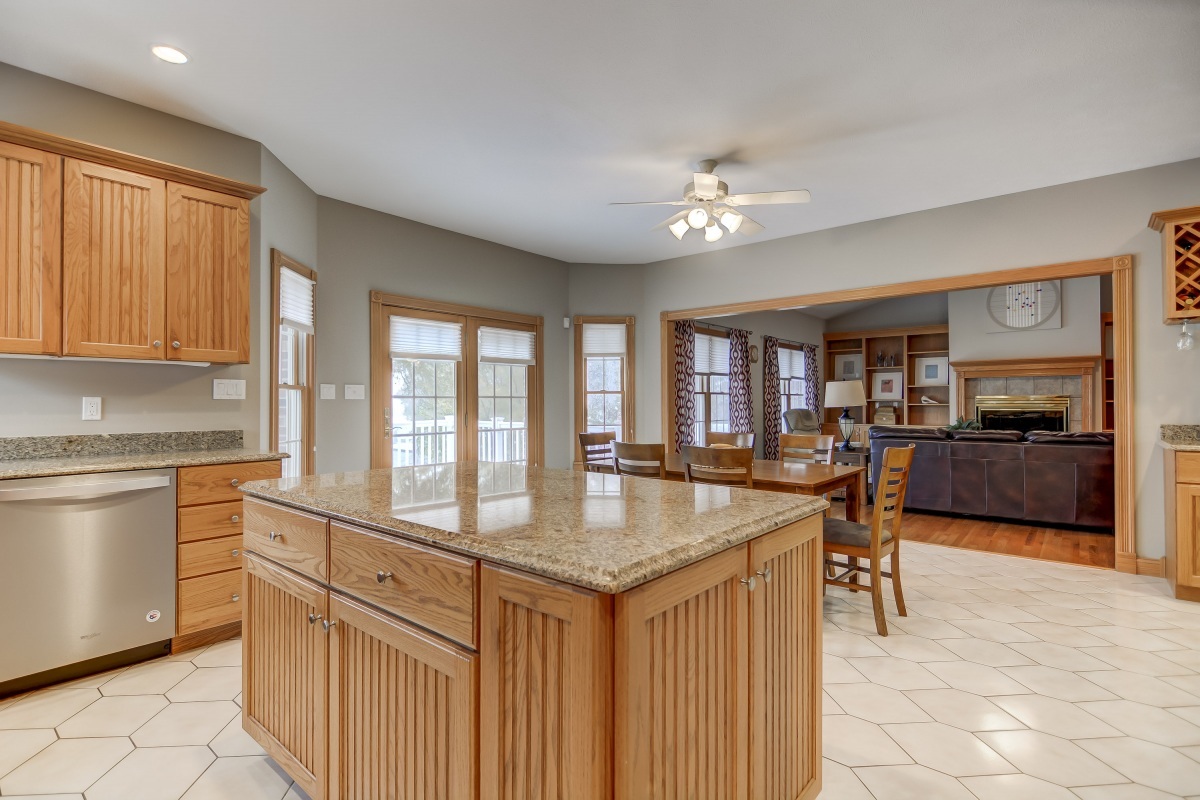 5 The Elms Lane Springfield, IL 62712 - Photo 13 of 34 Gallery Image 13