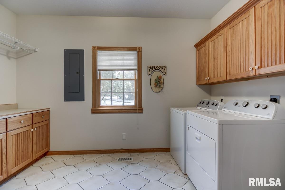 5 The Elms Lane Springfield, IL 62712 - Photo 18 of 34 Gallery Image 18