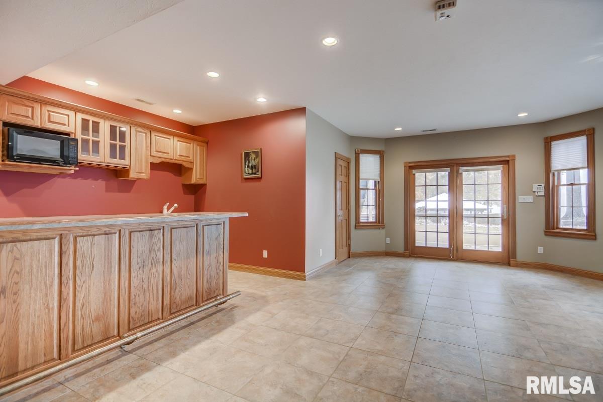 5 The Elms Lane Springfield, IL 62712 - Photo 25 of 34 Gallery Image 25