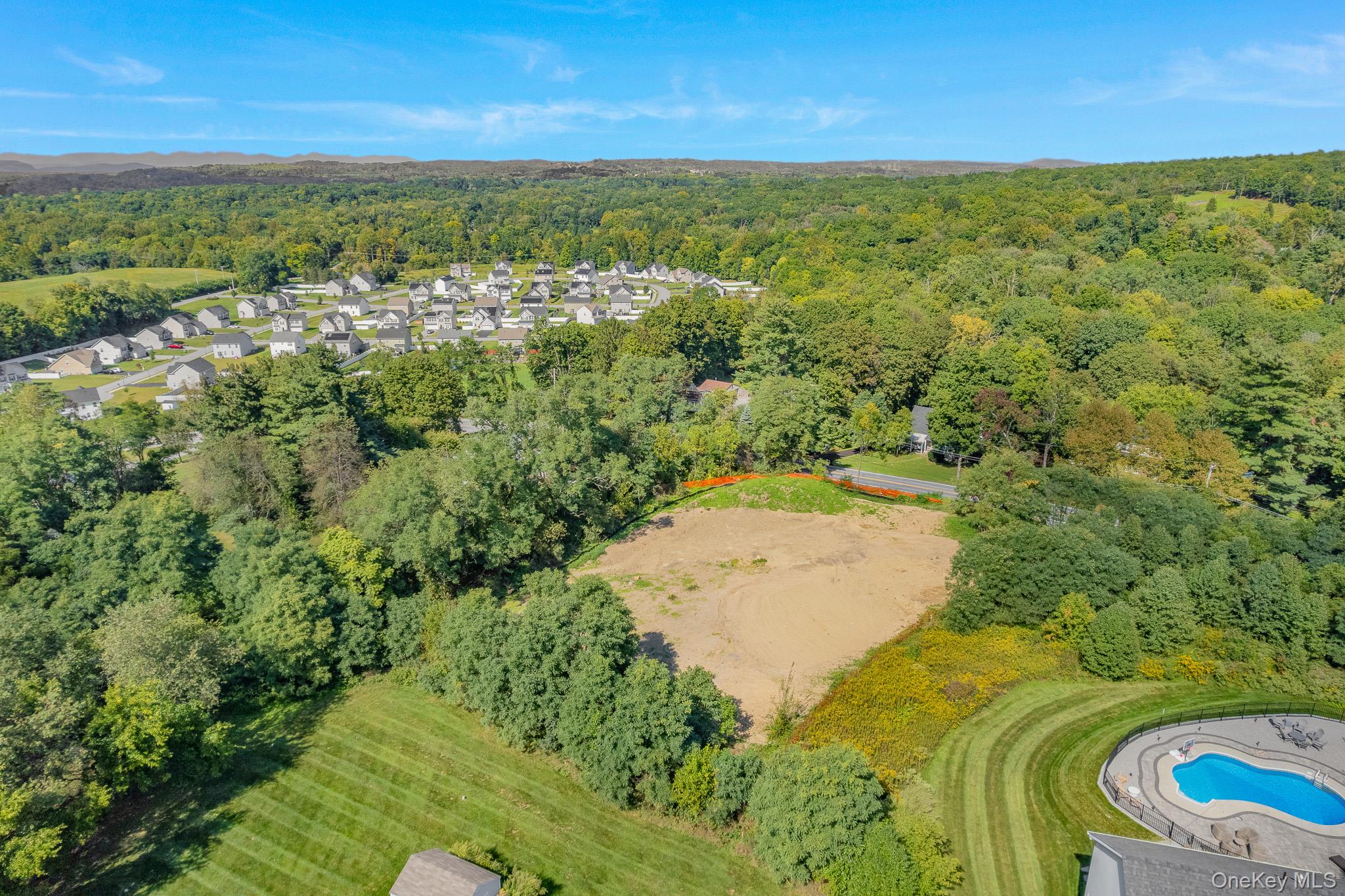 216 Overlook Road Poughkeepsie, NY 12603 - Photo 7 of 9 Gallery Image 7